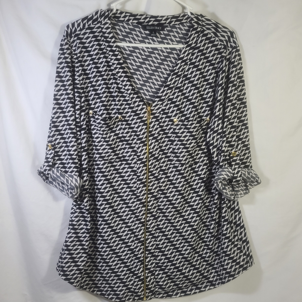 Ellen Tracy Black and White Geometric Blouse